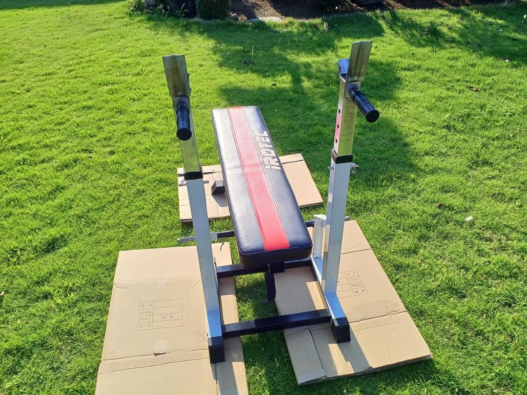 iROTEC トレーニングベンチ 調整可能