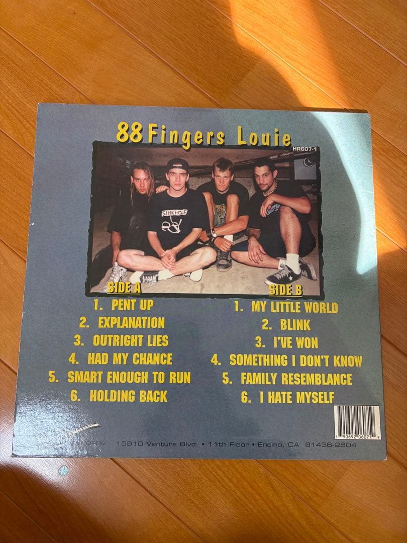 洋楽 88 Fingers Louie Behind Bars