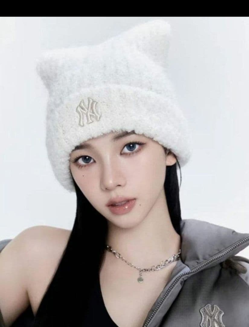 【新品・正規品】MLB 韓国限定 猫耳 ニット帽 カリナ着用 クリーム 紐なし