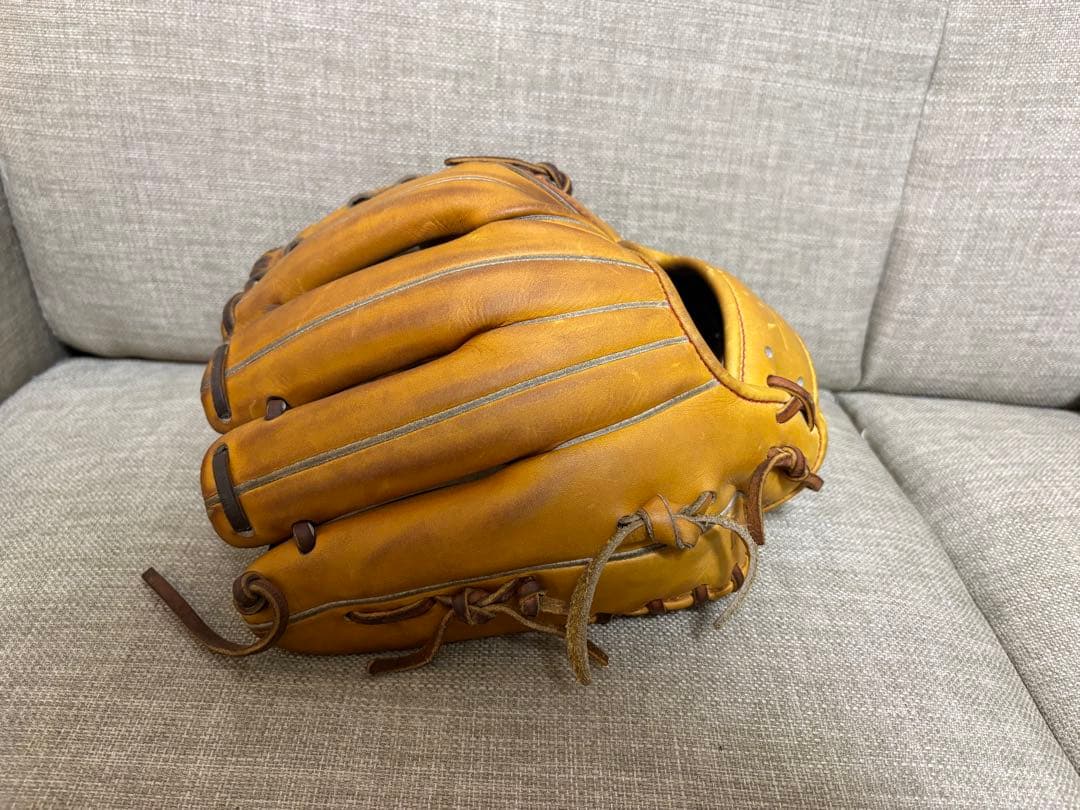 硬式グラブ 内野手用 (IP select 大引モデル)