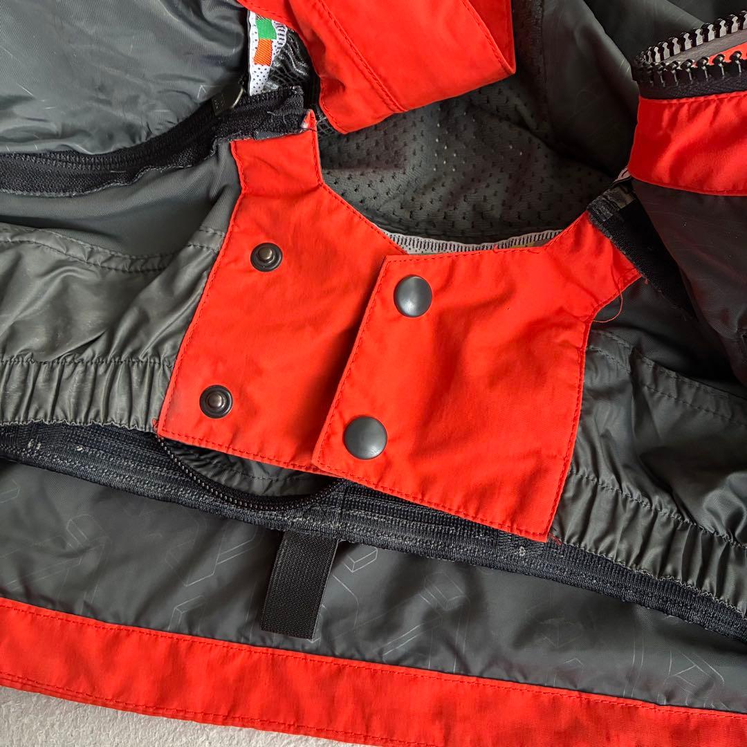 スノーボード BURTON AK 2L STAGGER JACKET GORE-TEX XS