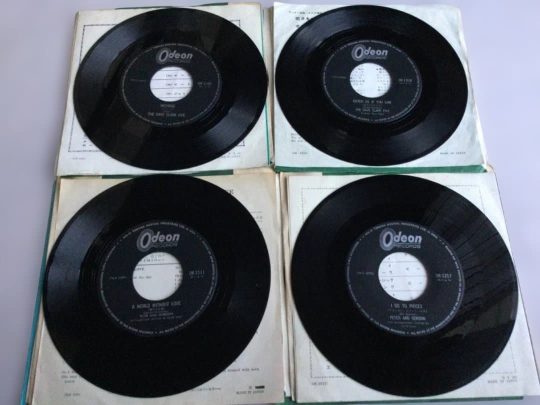 1960年代ブリティッシュ・ロック 初回シングル12枚　赤盤