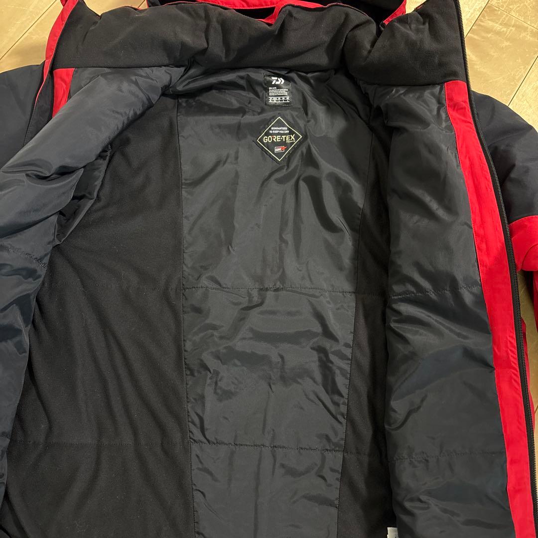 ダイワ　ゴアテックス　プロダクト　コンビアップ　ウィンタースーツ　XLサイズ　赤