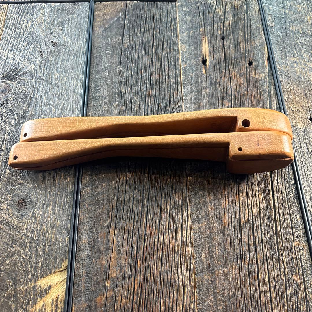 カーミットチェア　銘木　アームレスト　肘掛け　ハンドメイド　チェリー材　未使用品