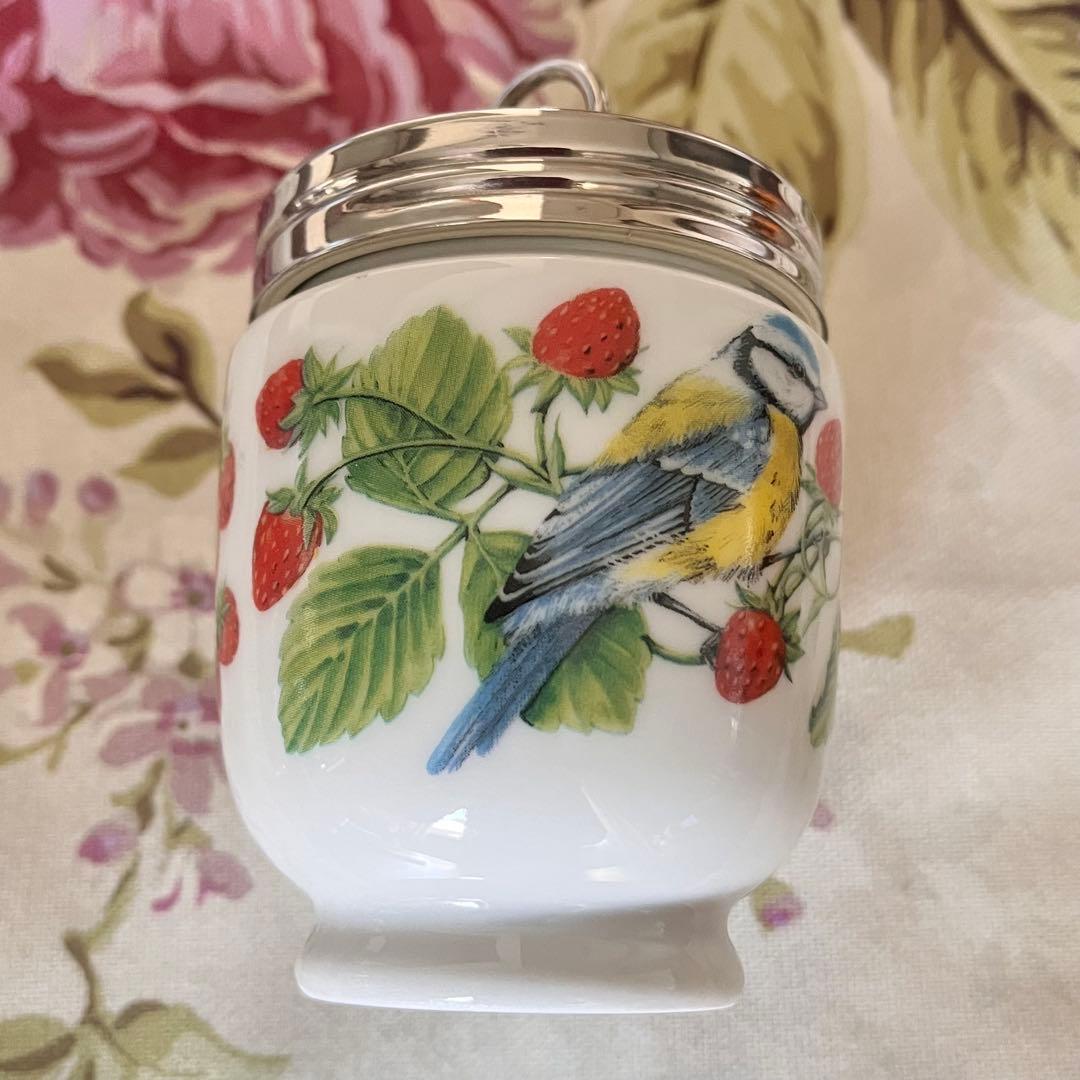 【希少品】英国製　ロイヤルウースター★赤い実と鳥たち★エッグコドラー