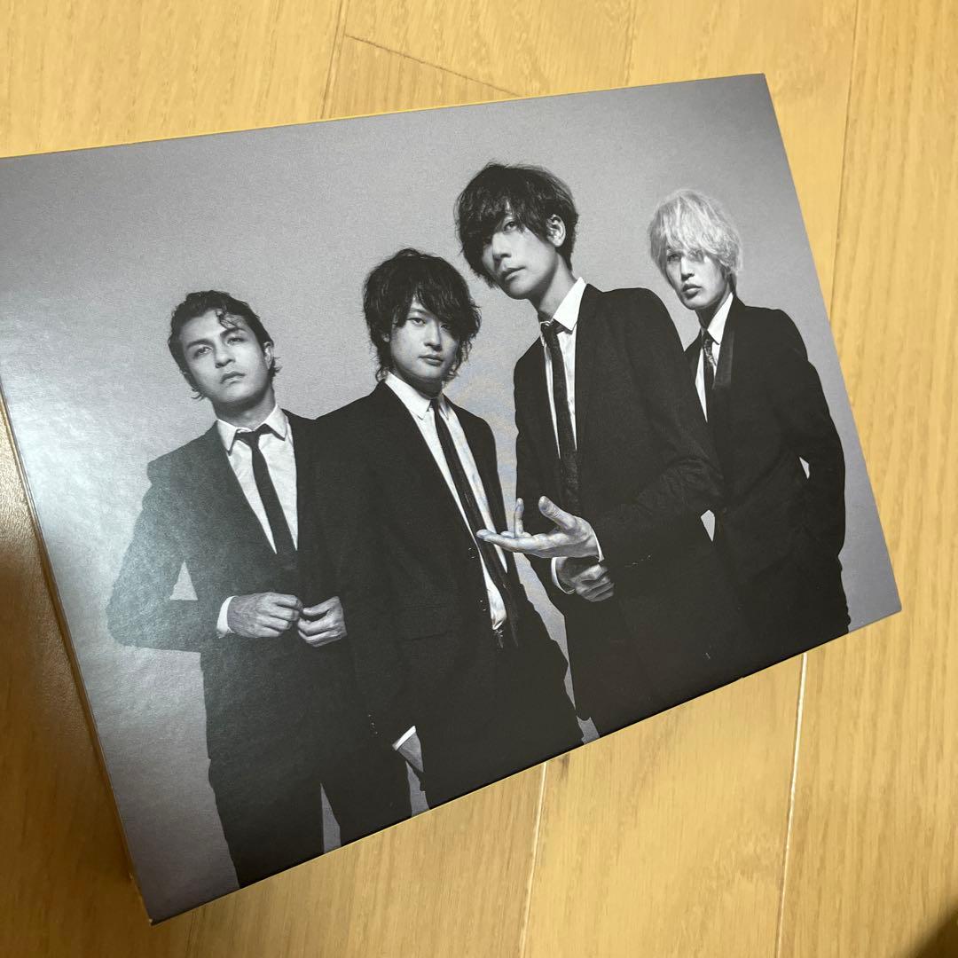 邦楽 [Alexandros] / But wait. Cats?