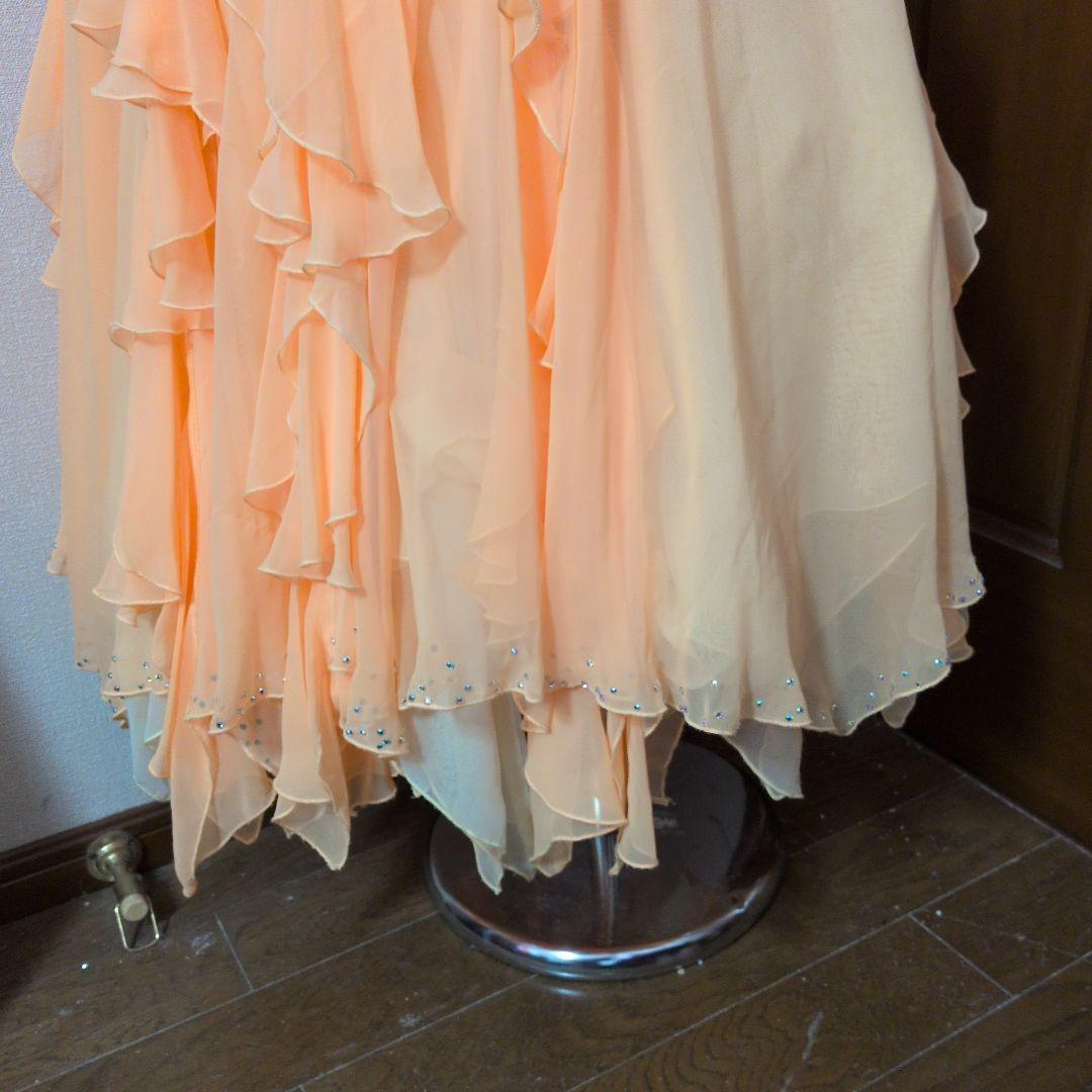 社交ダンス、スタンダードドレス 華やかなオレンジ