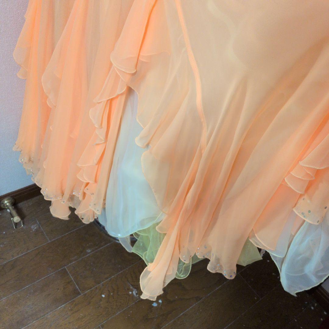 社交ダンス、スタンダードドレス 華やかなオレンジ