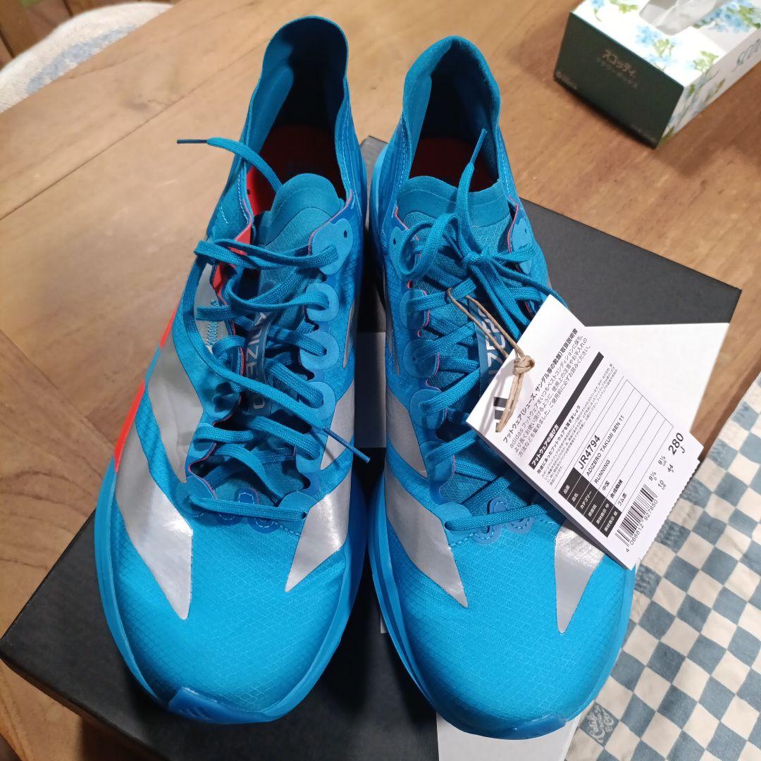 新品未使用アディダス ランニングシューズ 28cm アディゼロタクミセン11 青