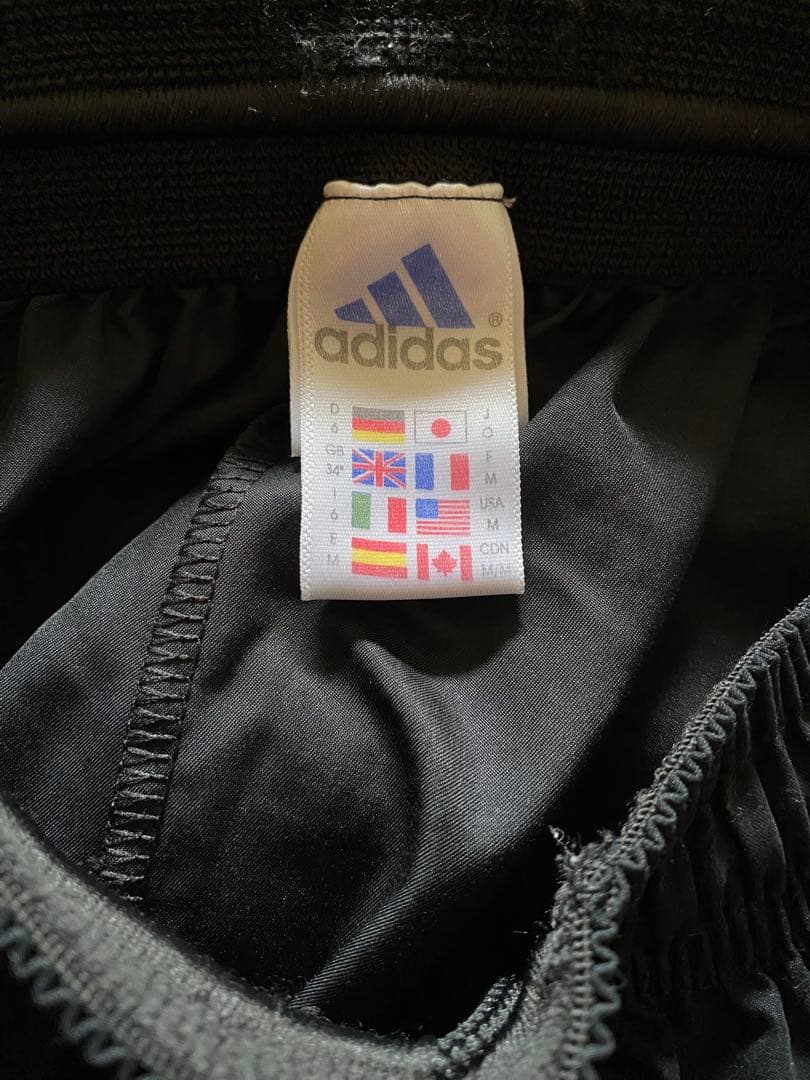 レアル・マドリード adidas 長袖シャツ＆ショーツ セット