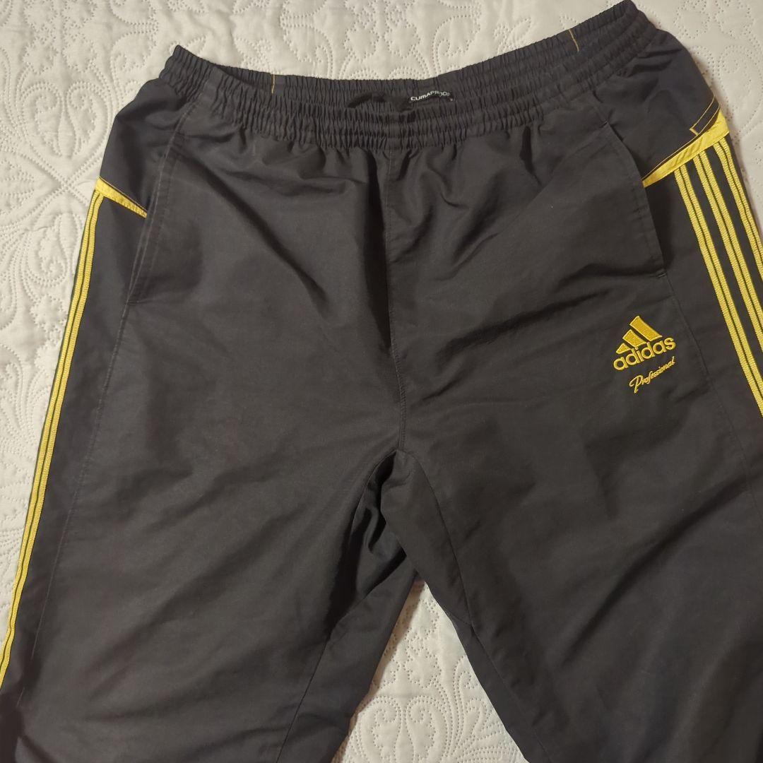 アディダス　プロフェッショナル ジャージ　黒　金　ウィンドブレーカー　上下セット