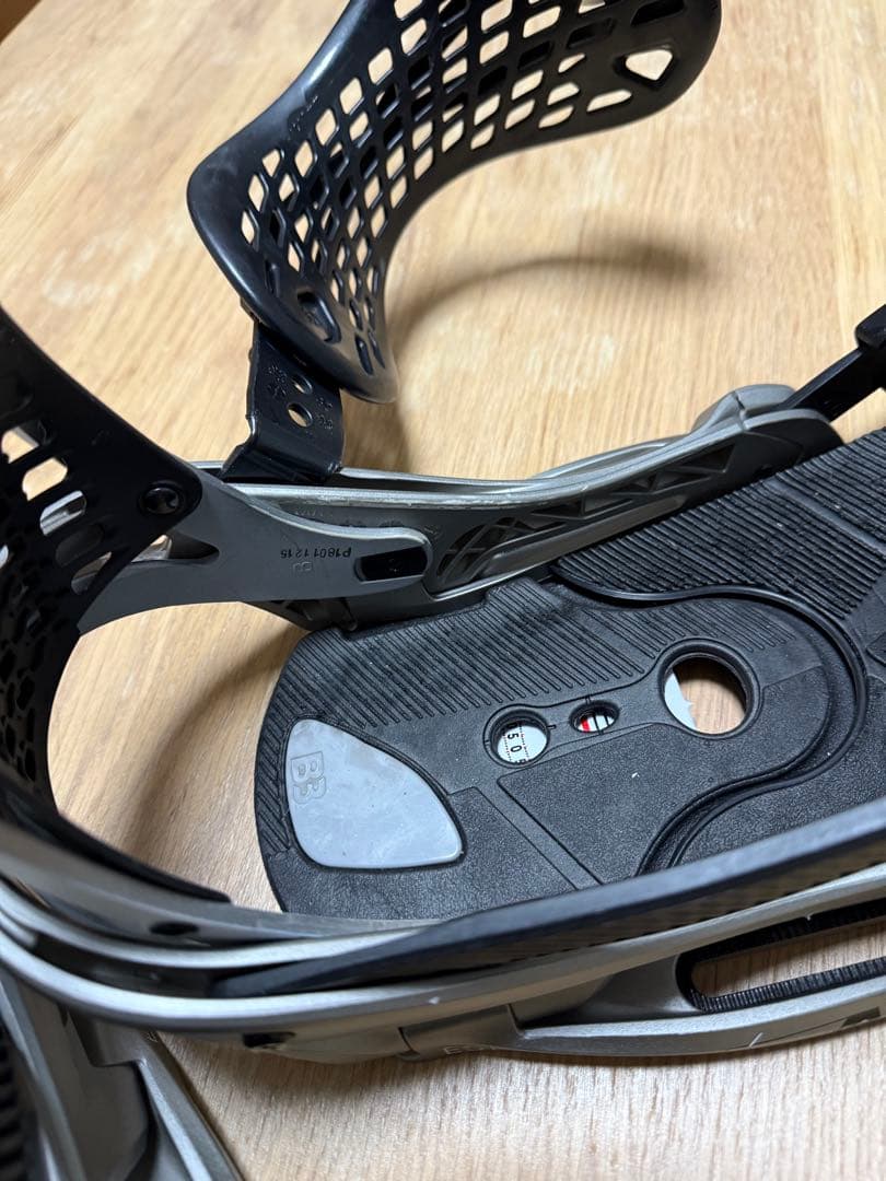 BURTON GENESIS EST バートン ジェネシス