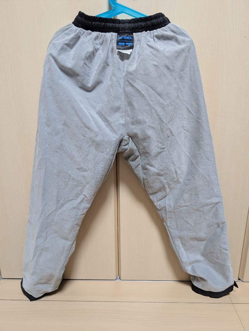 ヨネックス　ジュニア　ウォームアップウェア　２点セット