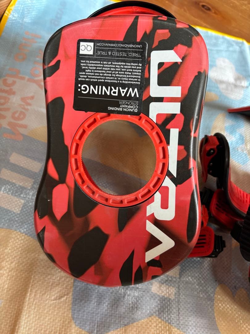 UNION ULTRA 23-24 Mサイズビンディング レッド　CROOJA