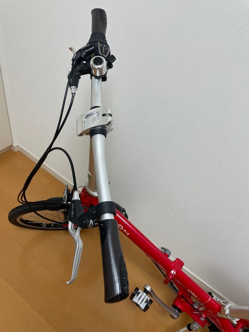 DAHON フォールディングバイク Vybe D7 20インチ　ダホン　軽量　赤
