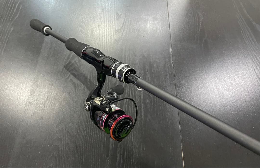 釣りセット2ピーススピニングロッド&リール★サビキ仕掛け&PEライン４点オマケ付