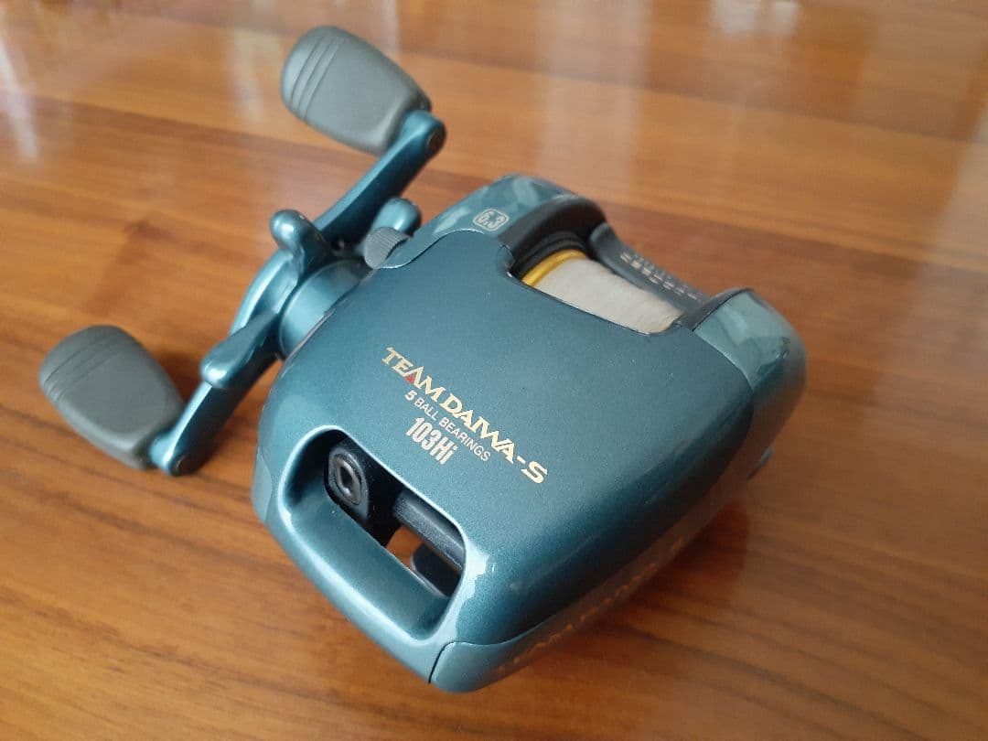 チームダイワ-S　ベイトリール　TD-S 103Hi (103Piおまけ)