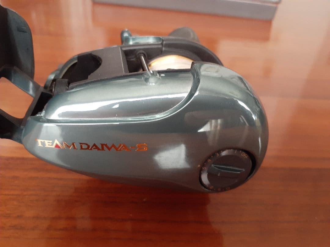 チームダイワ-S　ベイトリール　TD-S 103Hi (103Piおまけ)