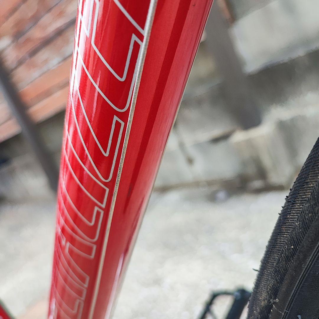 福岡発 新品パーツ多数 スペシャライズド SIRRUS レッド