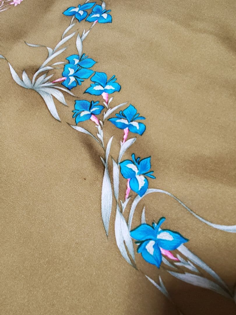 HERMES カレ90 花咲く馬　h.d´origny シルクスカーフ