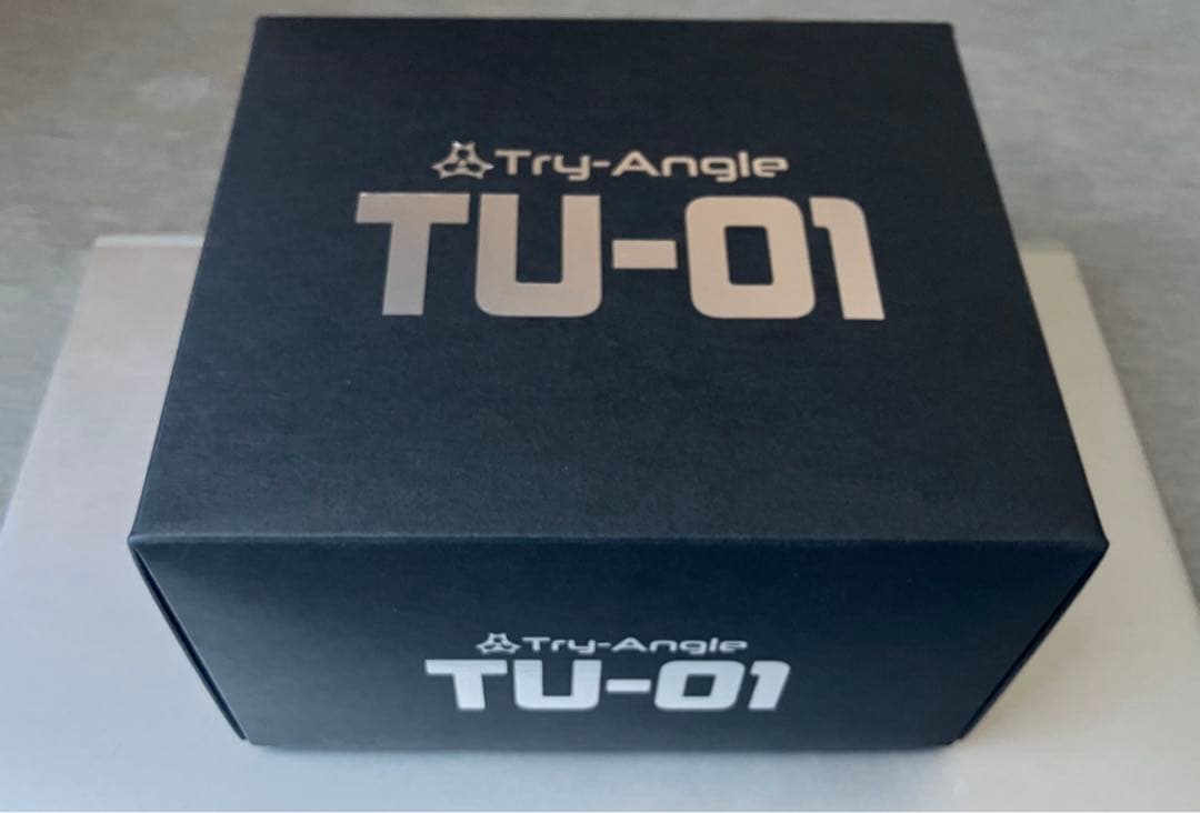 五十鈴工業 トライアングル TU-01v+ ダークグレー リール　釣具