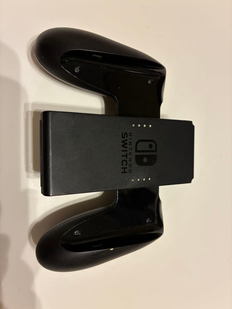 Nintendo Switch 本体 赤・緑 Joy-Con