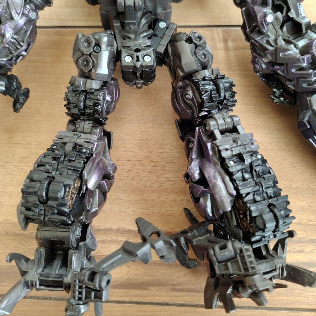 トランスフォーマー ショックウェーブ SS-45 スタジオシリーズ