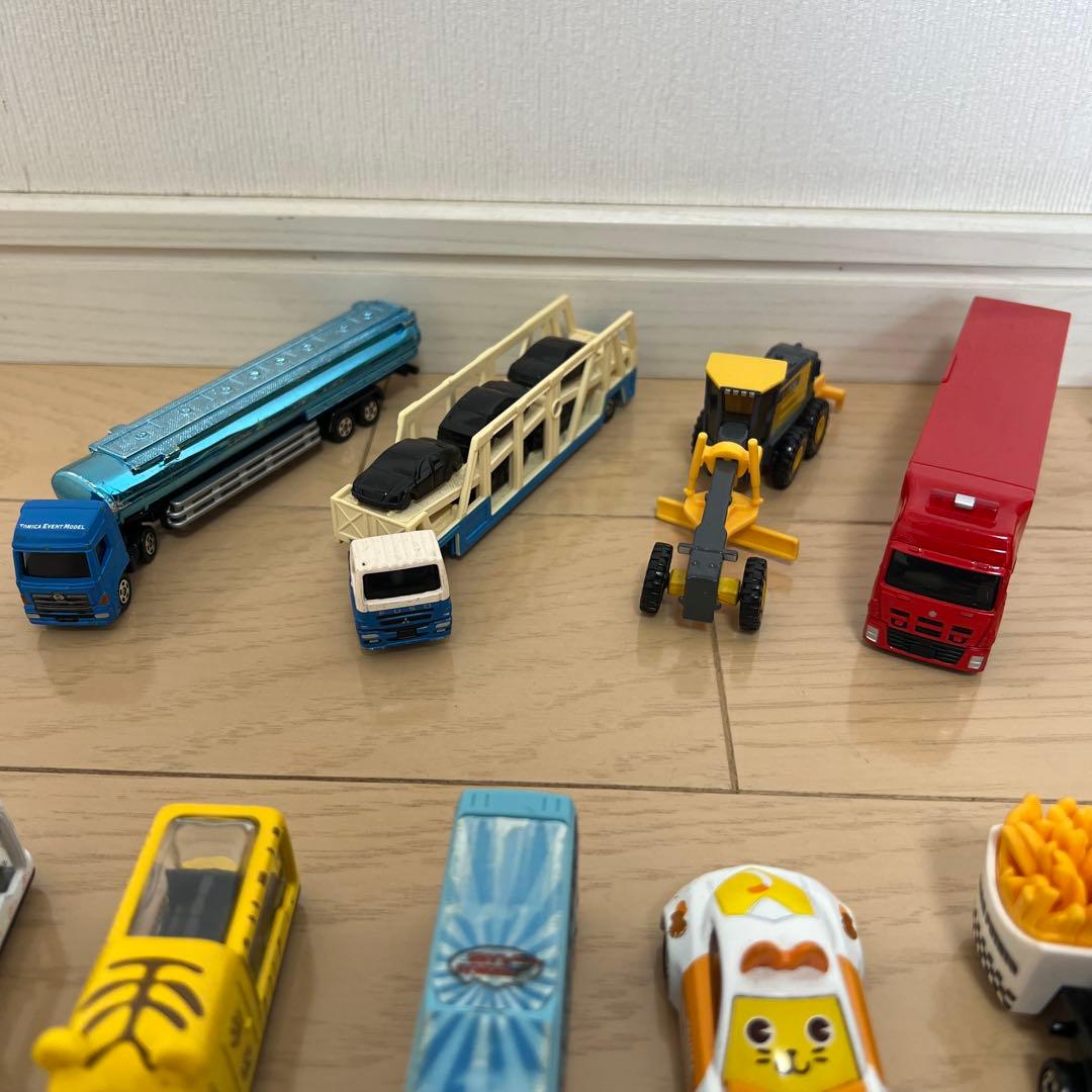 トミカ　ミニカー　トミカタウン　ビルドシティ　セブンイレブン　まとめ売り