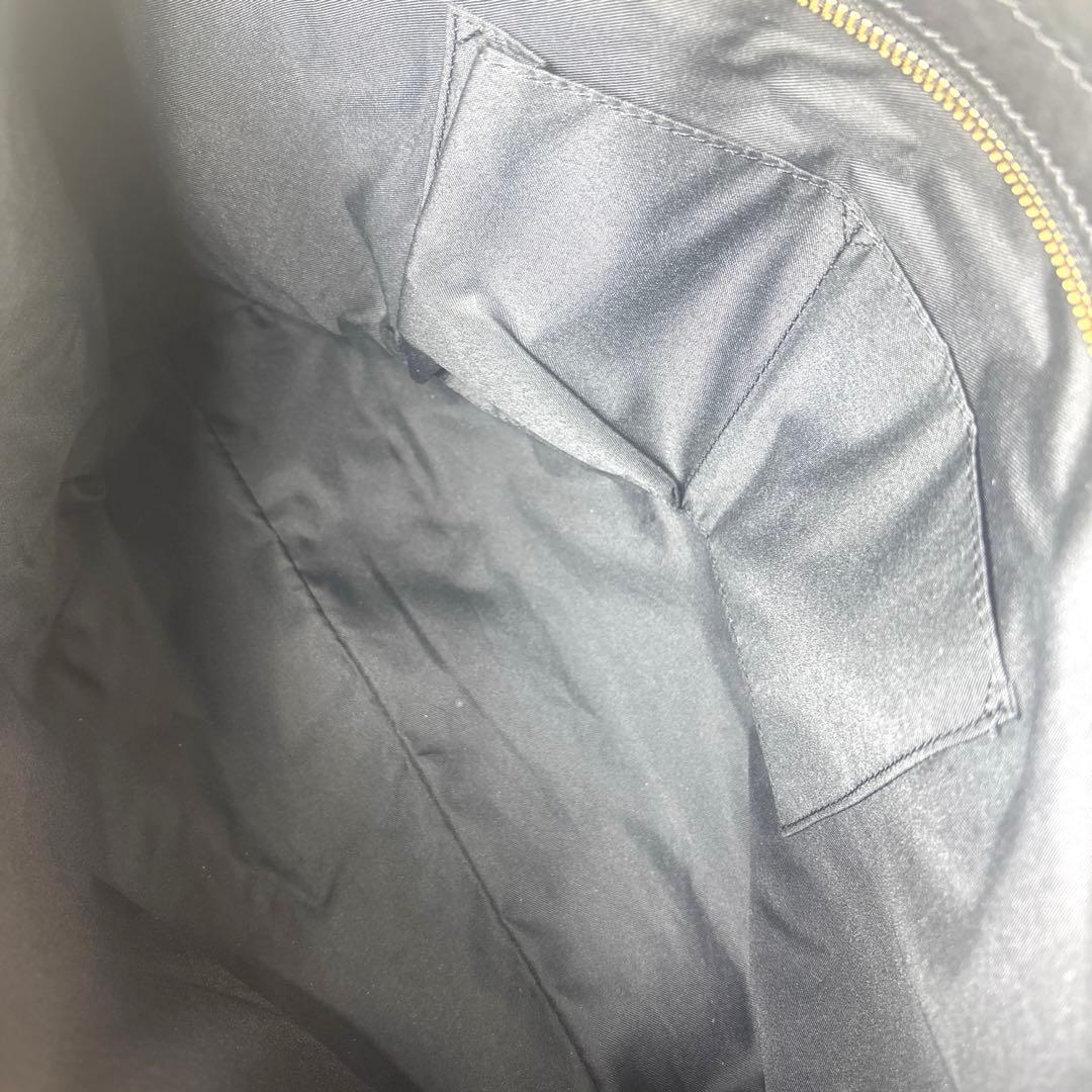 [極美品] FOSSIL フォッシル　トートバッグ　牛革　黒　チャーム　大容量