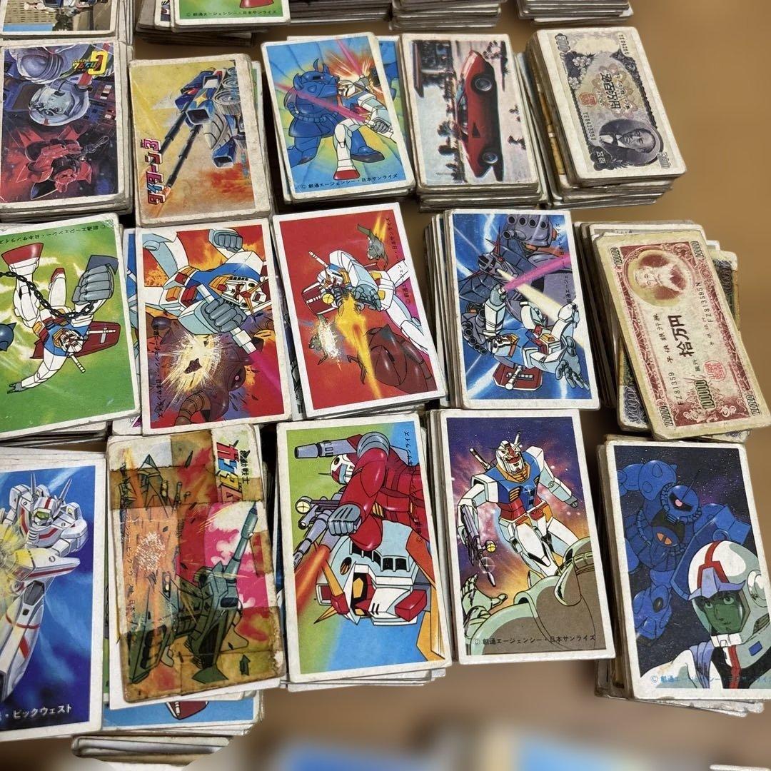 昭和レトロ　希少　大容量　ガンダム　めんこ　ドラえもん　キテレツ　仮面ライダー