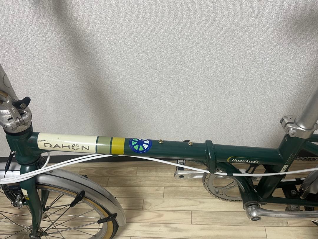 【送料込】 DAHON Boardwalk D7 20インチ グリーン