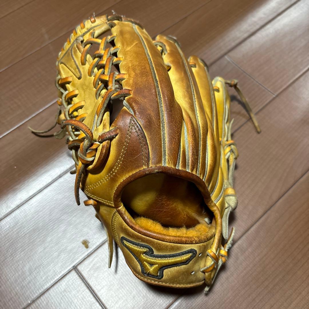 ミズノ プロモデル 硬式外野手用　左投用