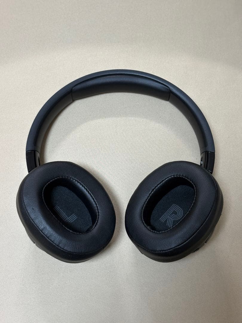 JBL TUNE 770NCワイヤレスヘッドホン ブラック　美品