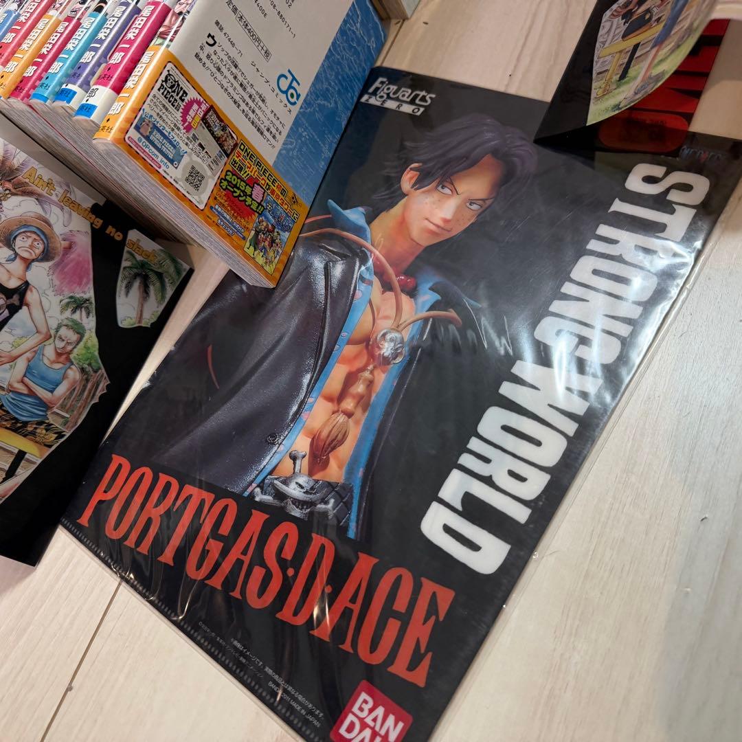 け*さ様 送料無料⭐️ワンピース ONE PIECE 1-102巻セット 93巻