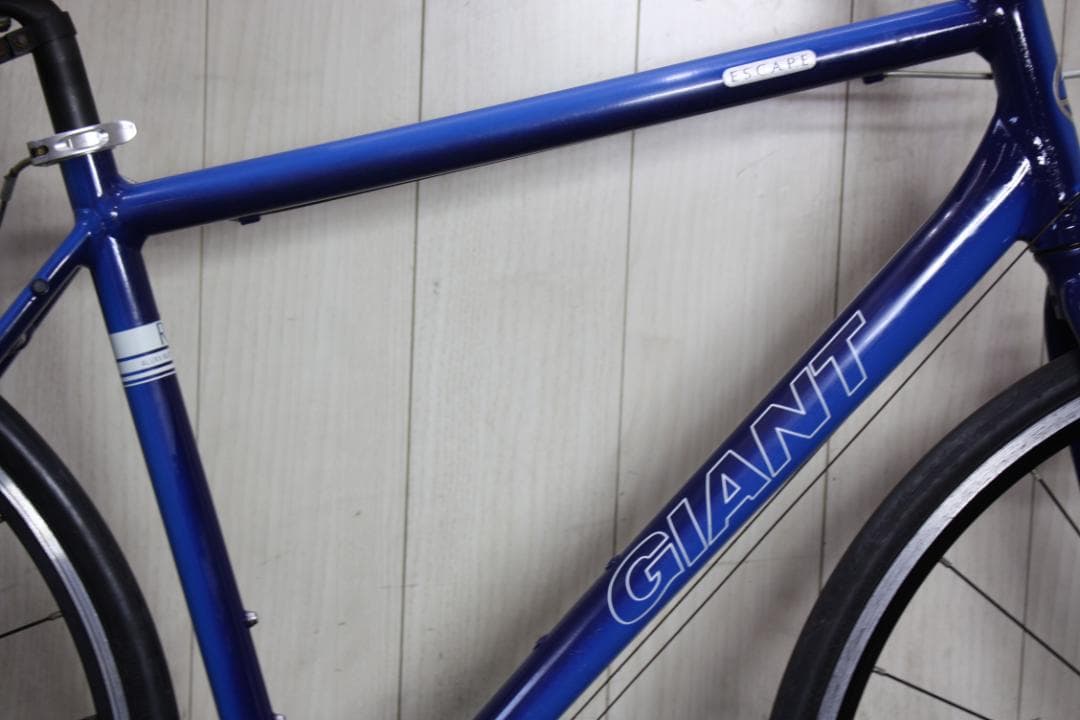 GIANT ESCAPE R3 700C アルミ 24速 500mm 青クロス