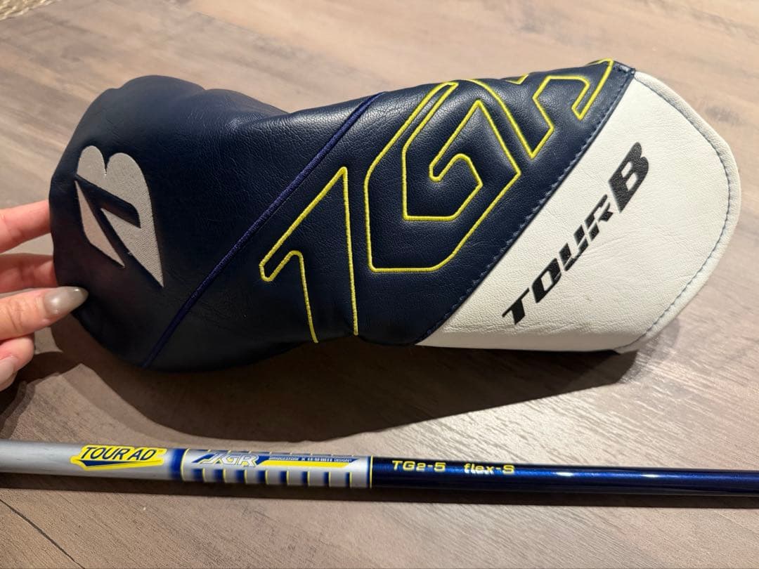 BRIDGESTONE　ドライバー9.5度　ベッドカバーあり！