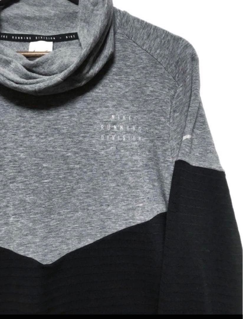 新品★ナイキランニングトップ ランディビジョン サーマ タートル★M