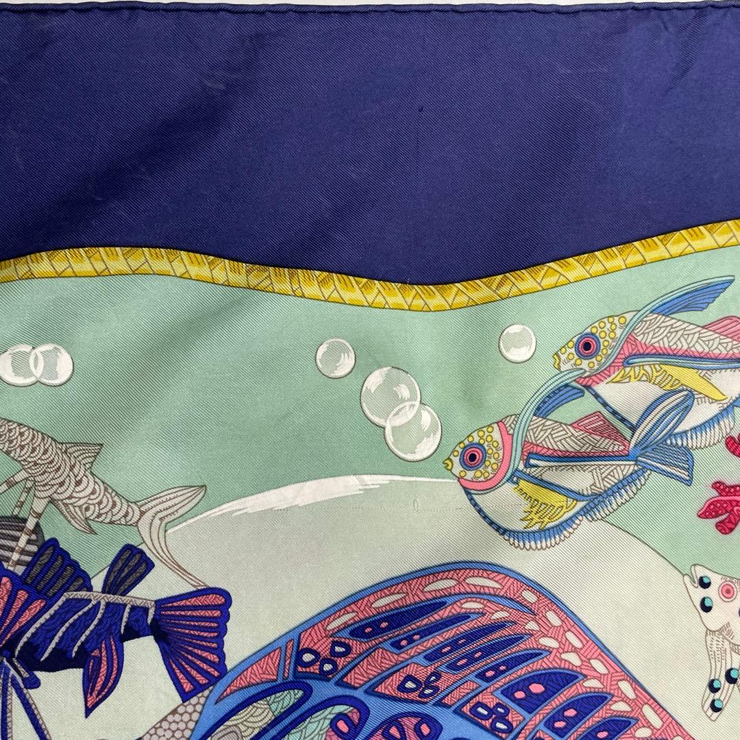 HERMES エルメス　大判スカーフ　カレ90 バッグチャーム　タペストリー　魚