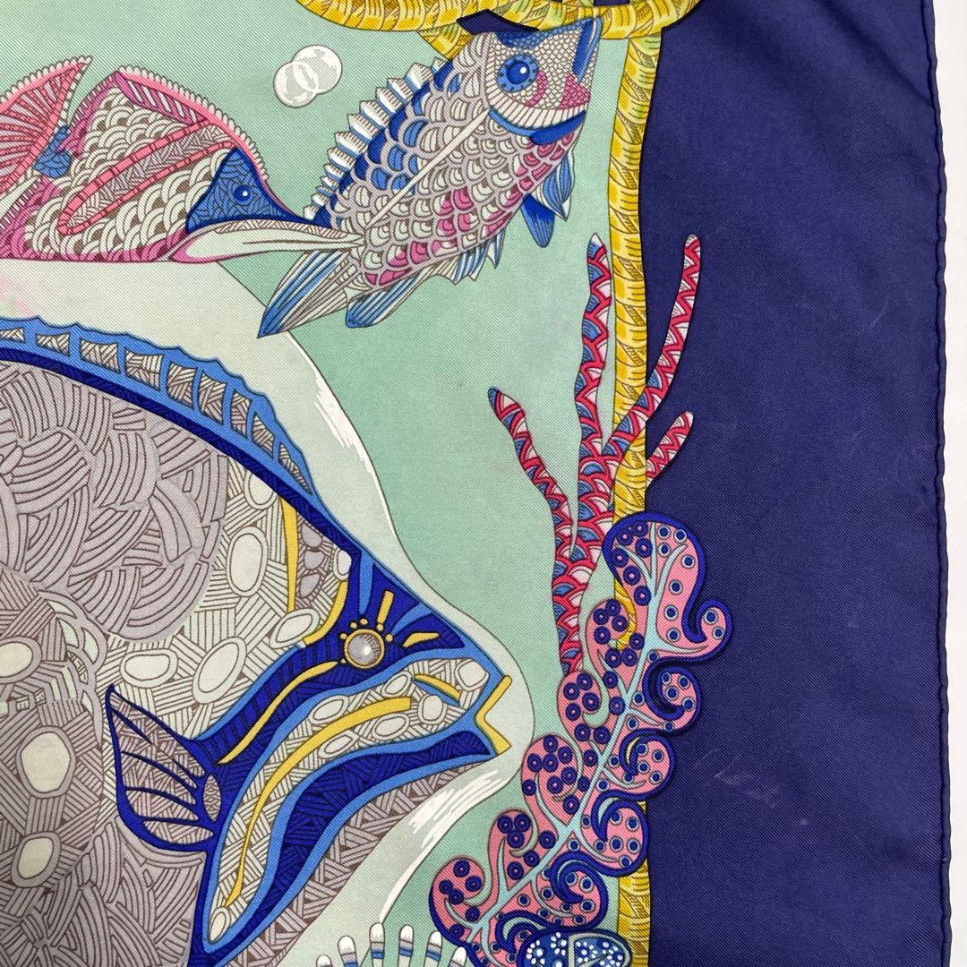 HERMES エルメス　大判スカーフ　カレ90 バッグチャーム　タペストリー　魚