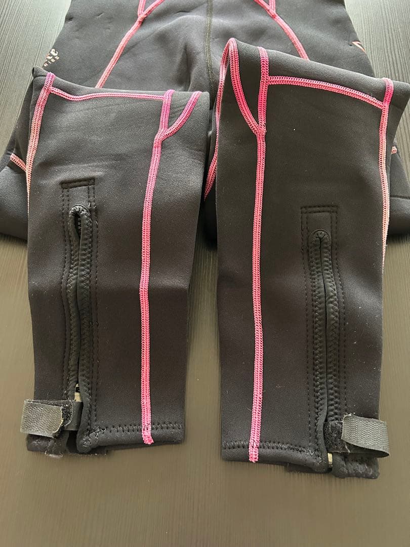 DFISH フルドライスーツ ブラック ピンク