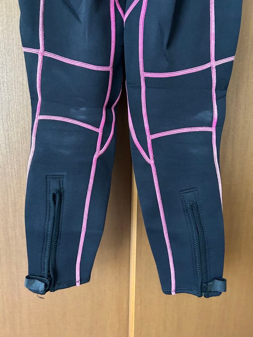 DFISH フルドライスーツ ブラック ピンク