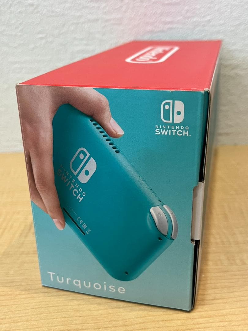 ★新品未使用品　2025年4月購入Nintendo Switch Lite