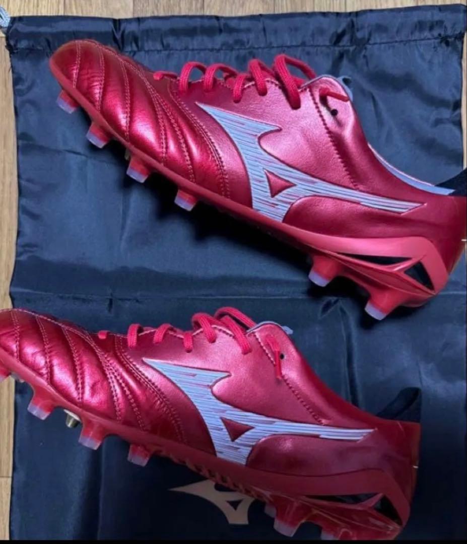 Mizuno Morelia Neo レッド サッカーシューズ