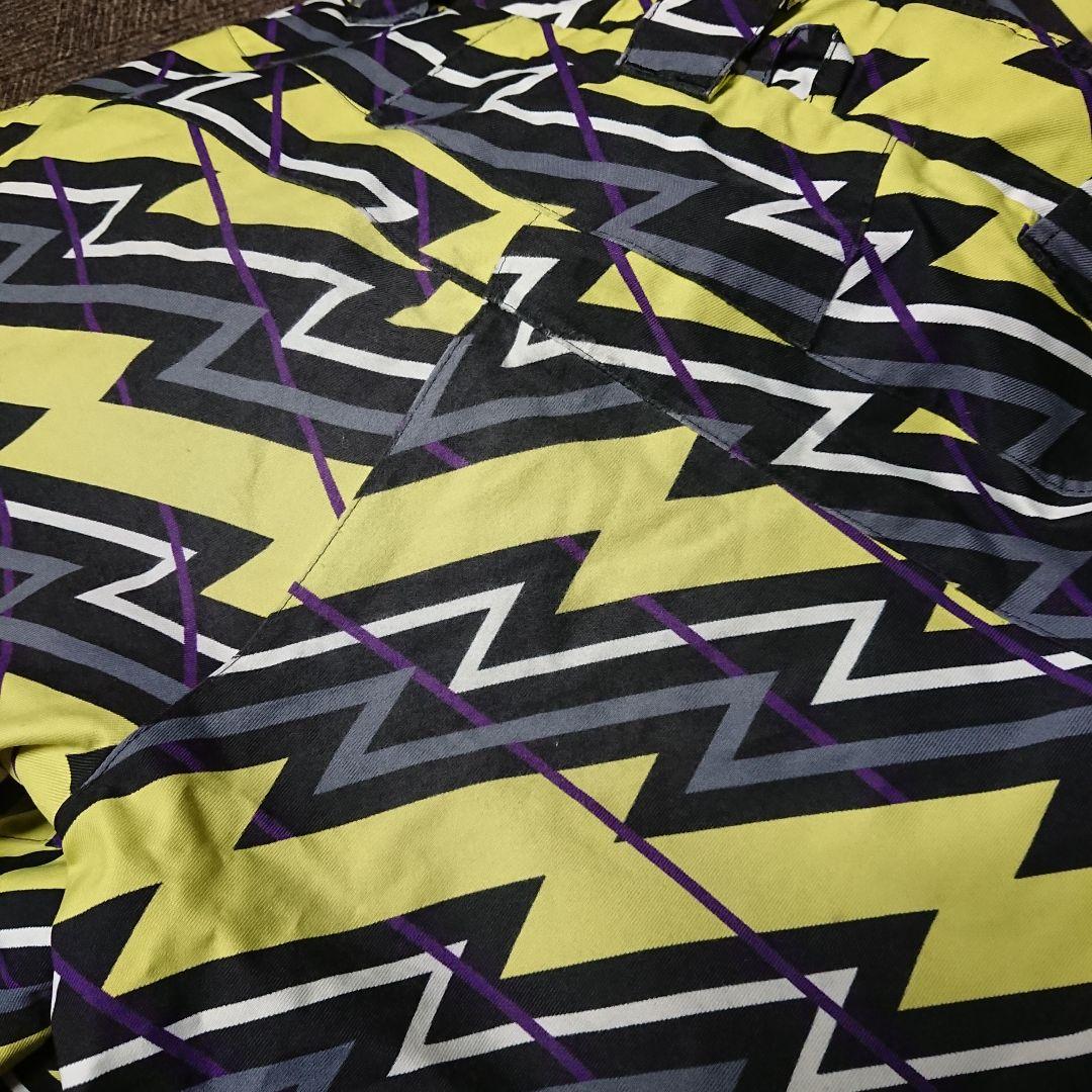 送料無料【GOLDWIN】稲妻柄上下セットアップ L/LL イエロー