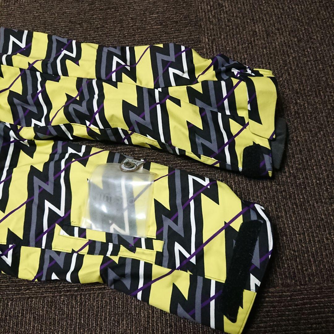 送料無料【GOLDWIN】稲妻柄上下セットアップ L/LL イエロー