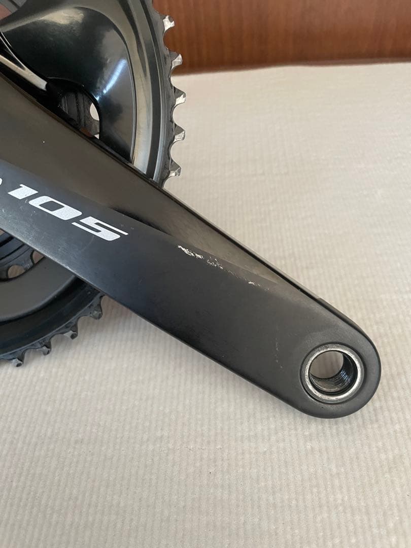 Shimano 105 クランクセットとシフターセット