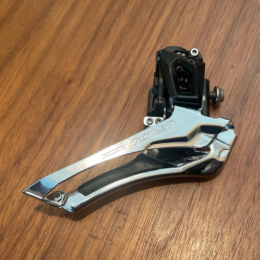 Shimano 105 クランクセットとシフターセット