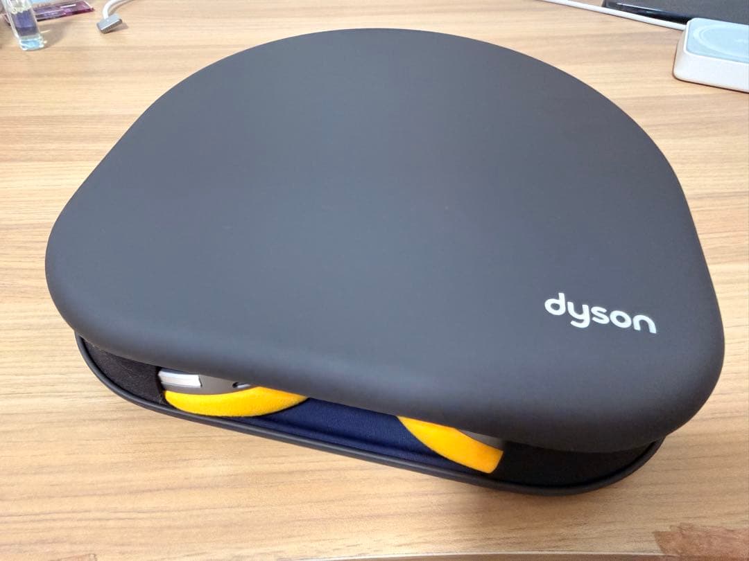 Dyson OnTrac ヘッドホン