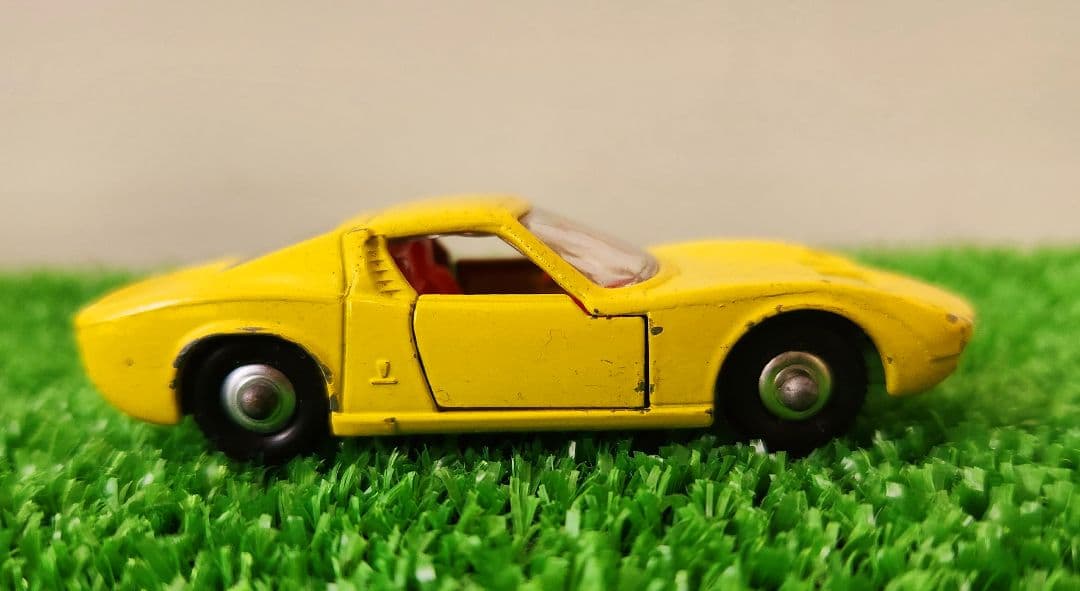 希少品・マッチボックスNo.33ランボルギーニ ミウラ P400 当時物 レトロ