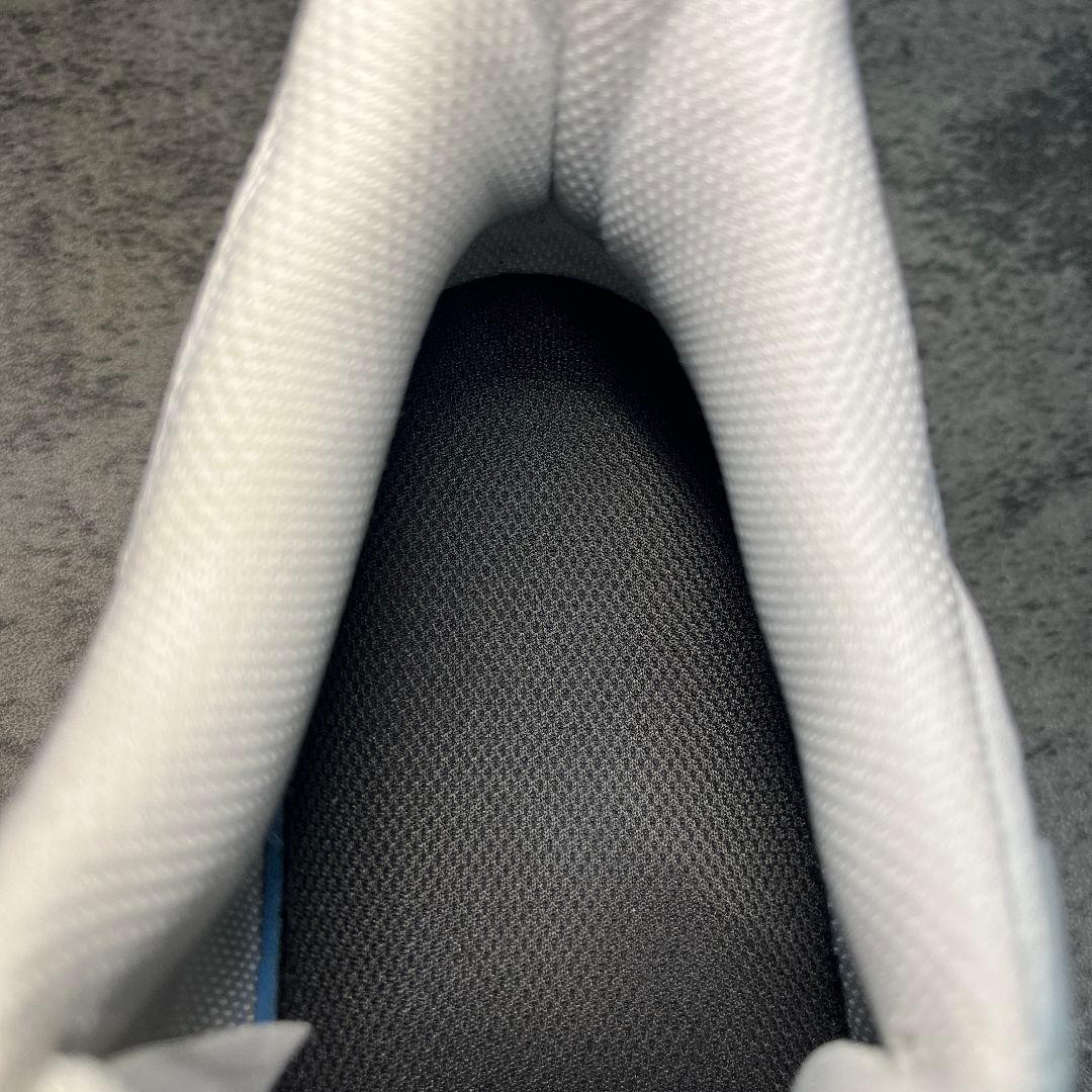 【ヨネックス】（28.5）パワークッションカスケードドライブ バドミントン